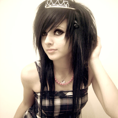  Hair Cuts on Emo Hairstyles For Girls   Emo Hair