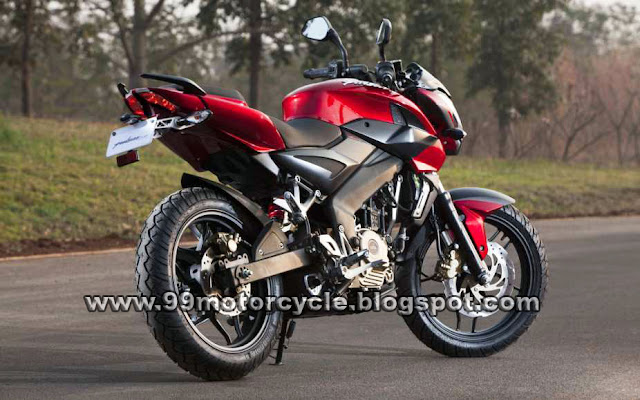 The Indian KTM Duke 200-2012 Bajaj Pulsar 200NS title=