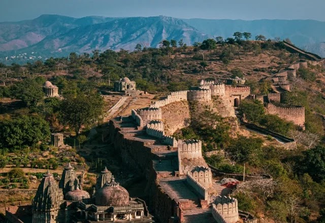 History of Kumbhalgarh fort in Hindi