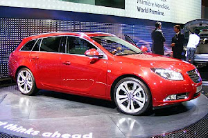 Opel Insignia Sports Tourer 2010 (6)