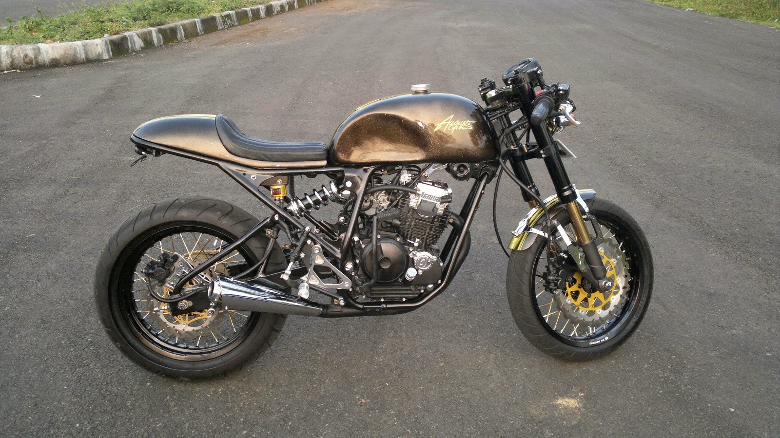 GLINDING KUSTOM 2014