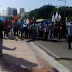 Se enfrentan cerca Palacio Nacional agentes PN y manifestantes UASD