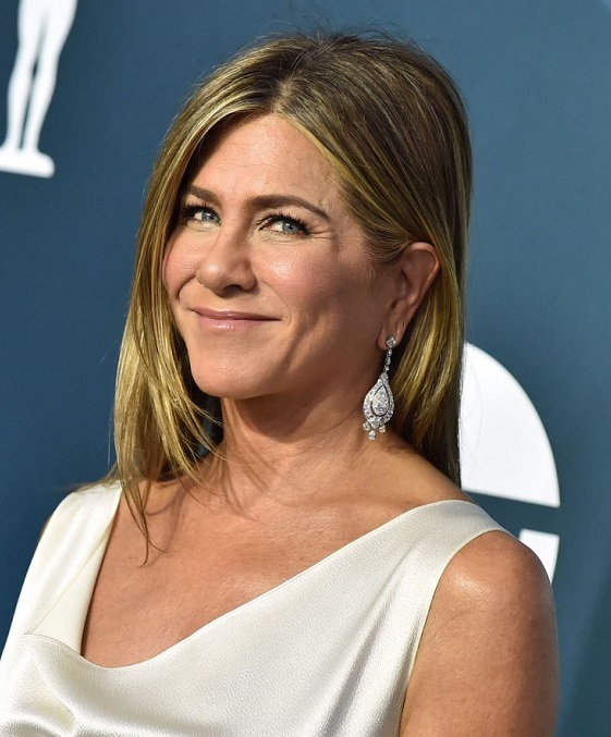 Jennifer Aniston Nude's Goes Up For Auction For COVID19 RELIEF.