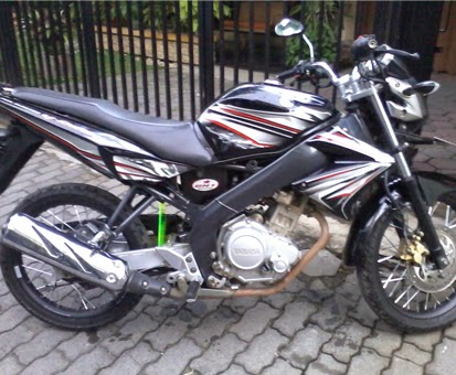 http://bengkelotomotif20.blogspot.com/2013/12/modifikasi-vixion-velg-jari-jari-terbaru-2014.html