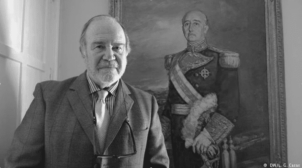 El presidente de la Fundación Francisco Franco reivindica la actual monarquía como "obra" del dictador