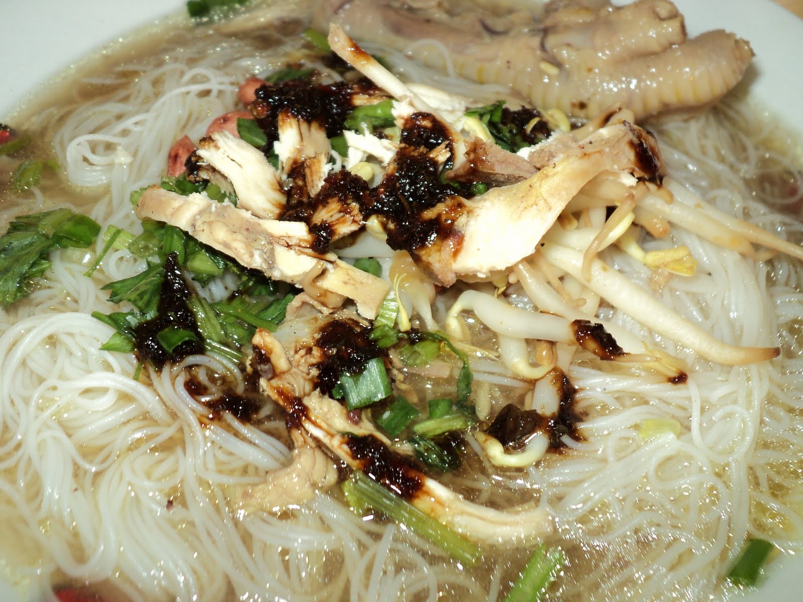 MASAKAN DARI DAPURKU: BIHUN SOTO