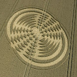 gambar crop circle, foto crop circle, alien, ufo, lingkaran tanaman, www.digaleri.com