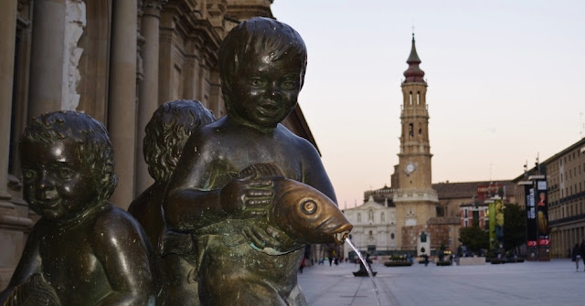 Plaza del Pilar, Zaragoza