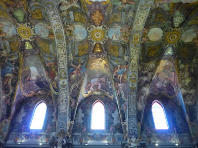 Detalle de las pinturas del techo de la Iglesia de San Nicolás, en Valencia
