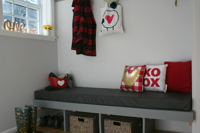 How To Add Valentine's Decor To an Entryway