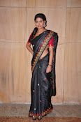 actress maneesha hot photos in saree
