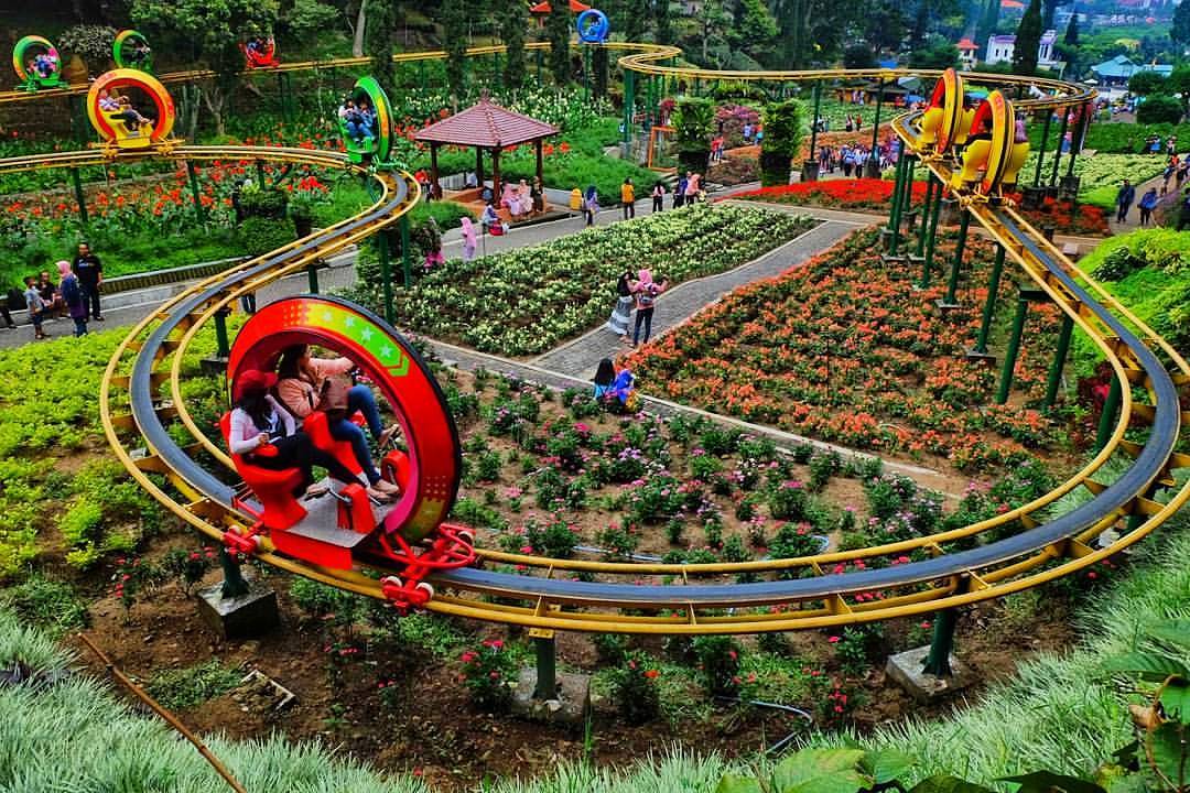 Taman Rekreasi Selecta Malang  Wisata Keluarga Yang Wajib 