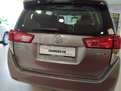 Toyota innova Crysta price