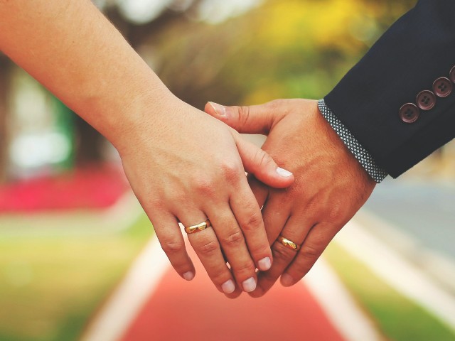 Solteros versus casados: ventajas y desventajas