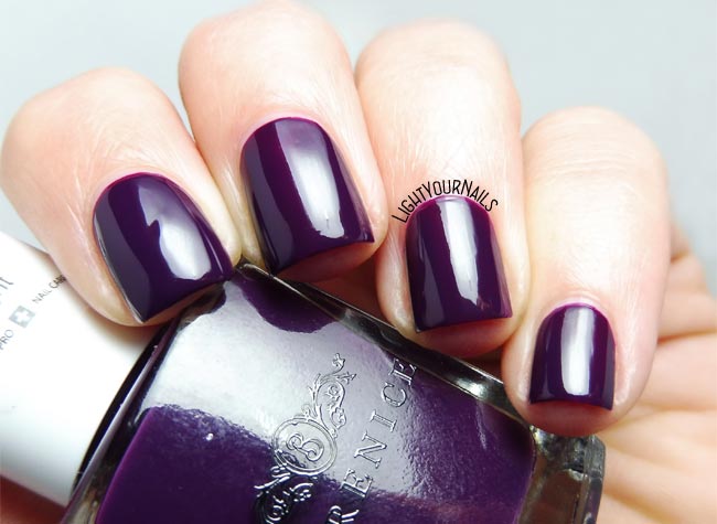 Smalto viola Berenice 20 Dark Night purple nail polish