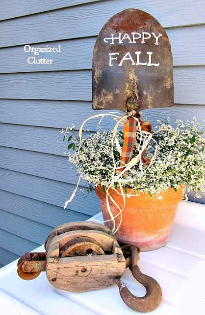 Inexpensive Fall/Autumn/Halloween Decorating & Project Ideas with Junk