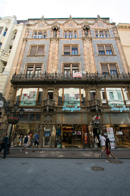 Palazzo in stile art nouveau su Vaci utca-Budapest