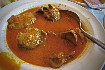 Rendezvous Restaurant Hock Lock Kee, chicken livers and gizzards