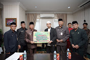 Tepati Janji, Bupati Inhil HM Wardan Serahkan Bonus Kepada Pemenang MTQ-40 Prov Riau