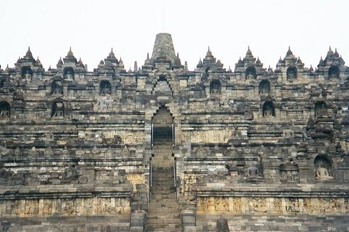 bud-mon-borobudur-lots-3