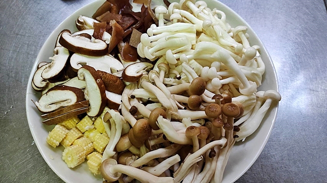 素食滑蛋百菇燴飯~素食家常菜、懶人料理