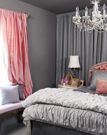 Amini Hollywood Swank Graphite Leather platform bedroom sets