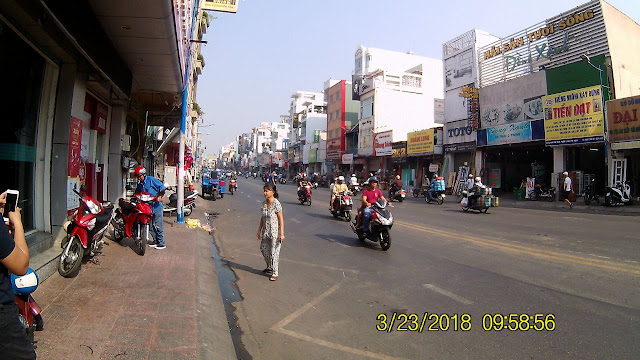 Pha Dinh Phung street with lots of motorbikes