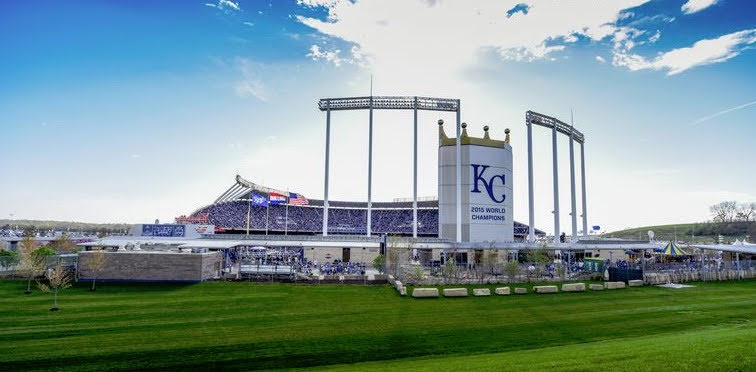 Kansas City Royals on X: These wallpapers will make a fine