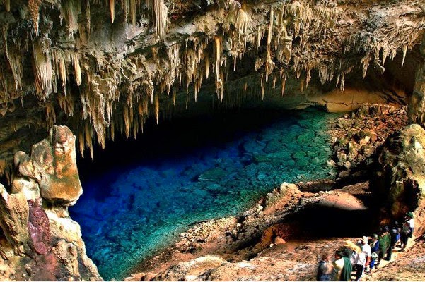 Gruto do Lago Azul