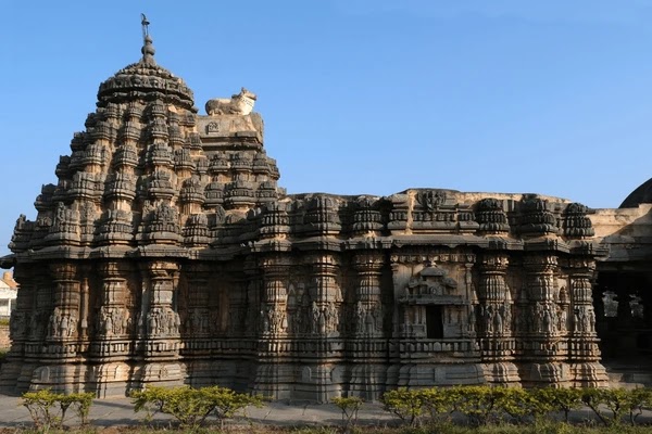 Explore Karnataka- The Chandramouliswara Temple, Hampi.