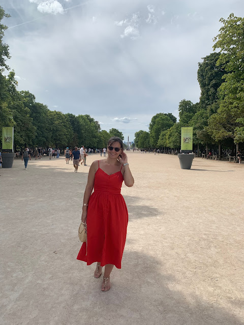 ballade à paris, robe rouge maje, les petites bulles de ma vie