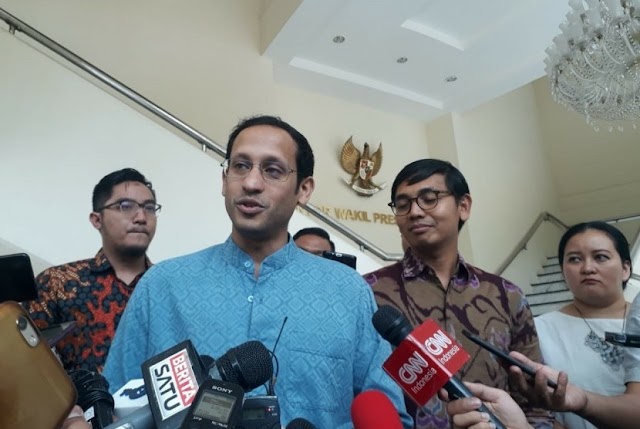 NADEIM MAKARIM : Sekarang Gelar Tidak Lagi Menjamin Kompetensi...