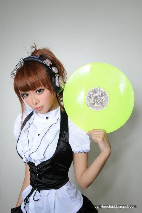 DJ QKate Qewi Cheung