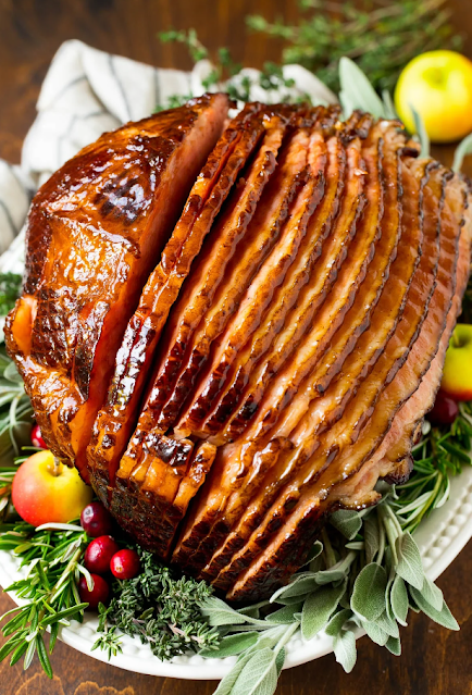 Christmas dinner ideas, Christmas Dinner Menu Ideas 2022,  Christmas dinner, Christmas dinner recipes, Christmas party, Christmas party foods, dinner ideas, dinner menu, BAKED HAM WITH BROWN SUGAR GLAZE