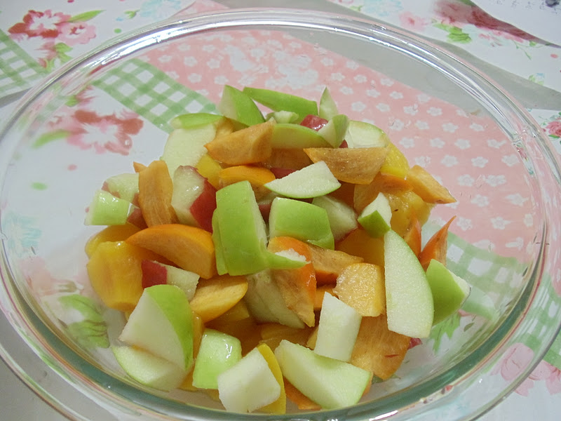 Life is colorful Step by Step Fruit Salad with Cool Whip Life is colorful Step by Step Fruit Salad with Cool Whip