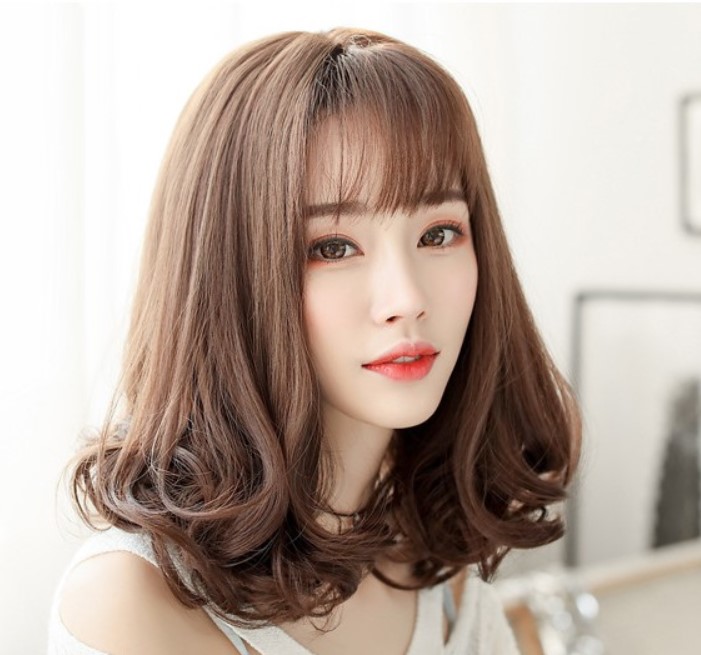19+ Model Rambut Tanggung Berponi, Info Terbaru!