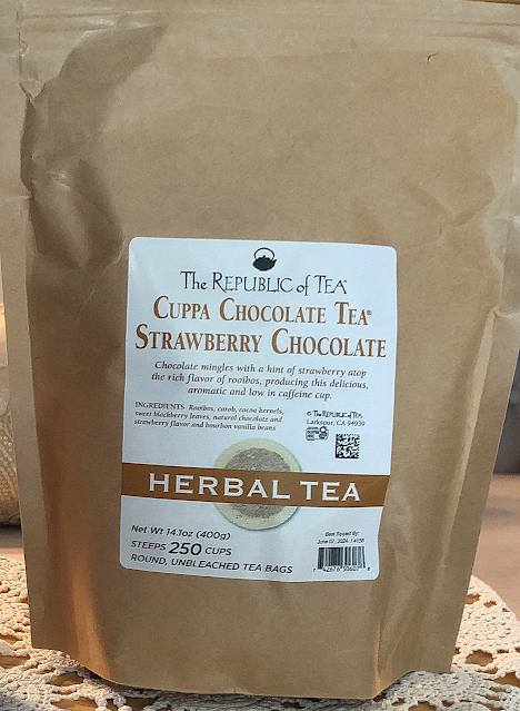 Refill pouch of 250 strawberry chocolate tea bags