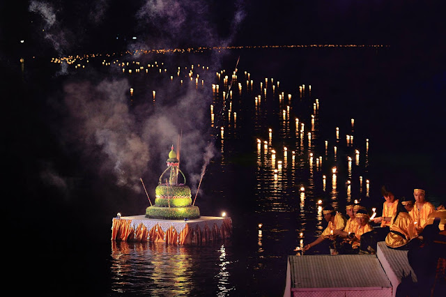 loi krathong regional names, loi krathong variants, loi krathong across regions, loi krathong tradition names, regional loi krathong festivities, regional loi krathong celebrations