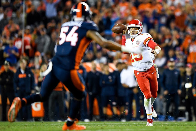 Patrick Mahomes converted a pivotal third down with a left-handed throw worst game of the season was a sight to behold.