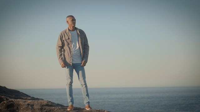 Di Castro lança sua nova música e videoclipe "Vem Fazer Em Mim"