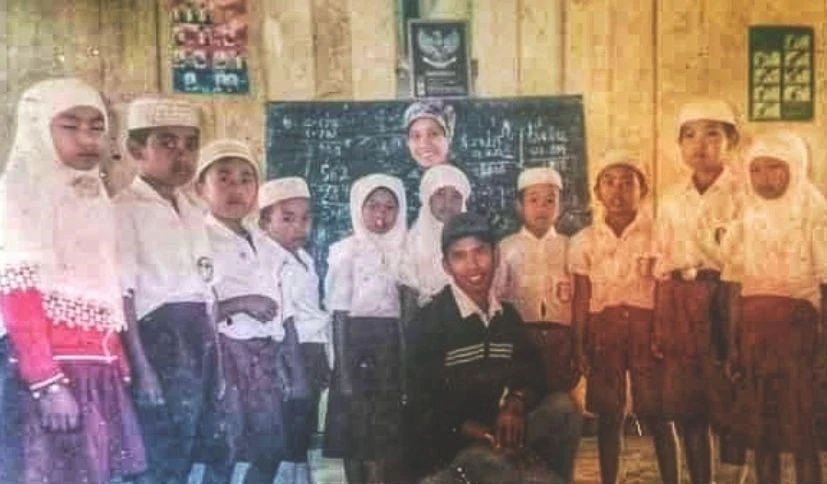 Siswa MIS Al Khairaat Kanawu