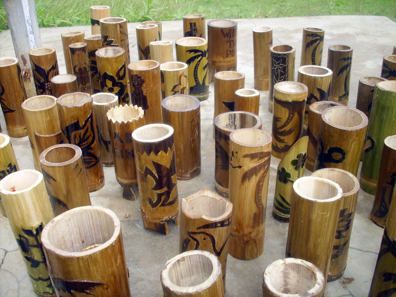 13+ Kerajinan Dari Bambu Dan Manfaatnya, Kerajinan Populer