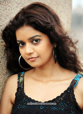 Swathi latest cute pictures