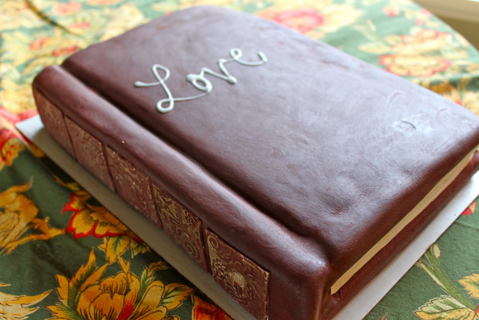 Cafe Coco: Antique Book Cake with Yellow Vanilla Bean Cake and Vanilla Buttercream