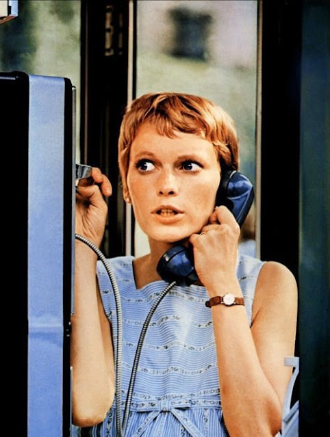 Rosemary di film Rosemary's Baby (1968) seolah tak lagi memiliki orang yang bisa dipercaya