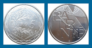 F5 FRANCE 5 EURO SILVER COMMEMORATIVE COIN AUNC 2013