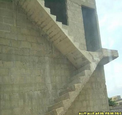 40-Funny-Construction-Mistakes-5