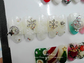 Snow Flakes Nail Design