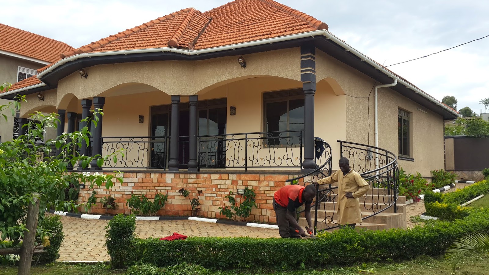 Houses In Uganda  Modern House