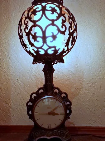Art Deco Lamp Clock - $55 | OKC-craigslist.blogspot.com